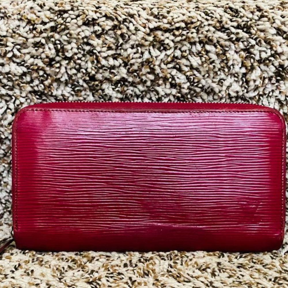 Louis Vuitton Zippy Rose Epi M61858 Wallet 11539